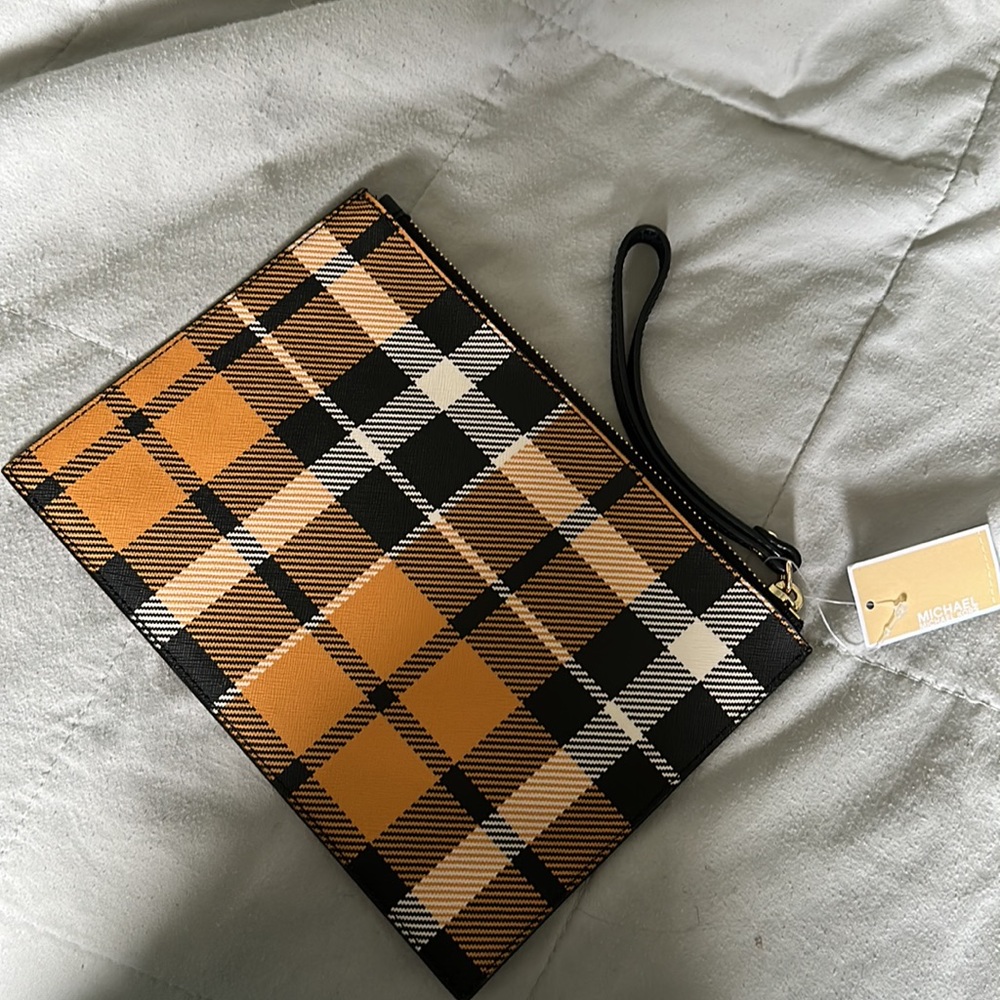 Michael Kors Clutch - Picture 2 of 2